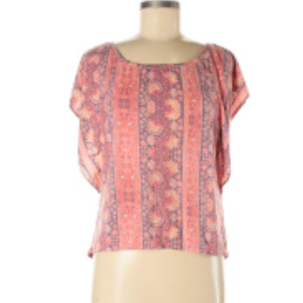 American Eagle medium crop top shirt blouse peach pink loose fit